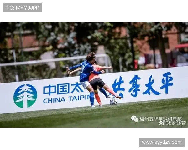 中国女足3-0乌兹别克提前晋级 李晴潼双响